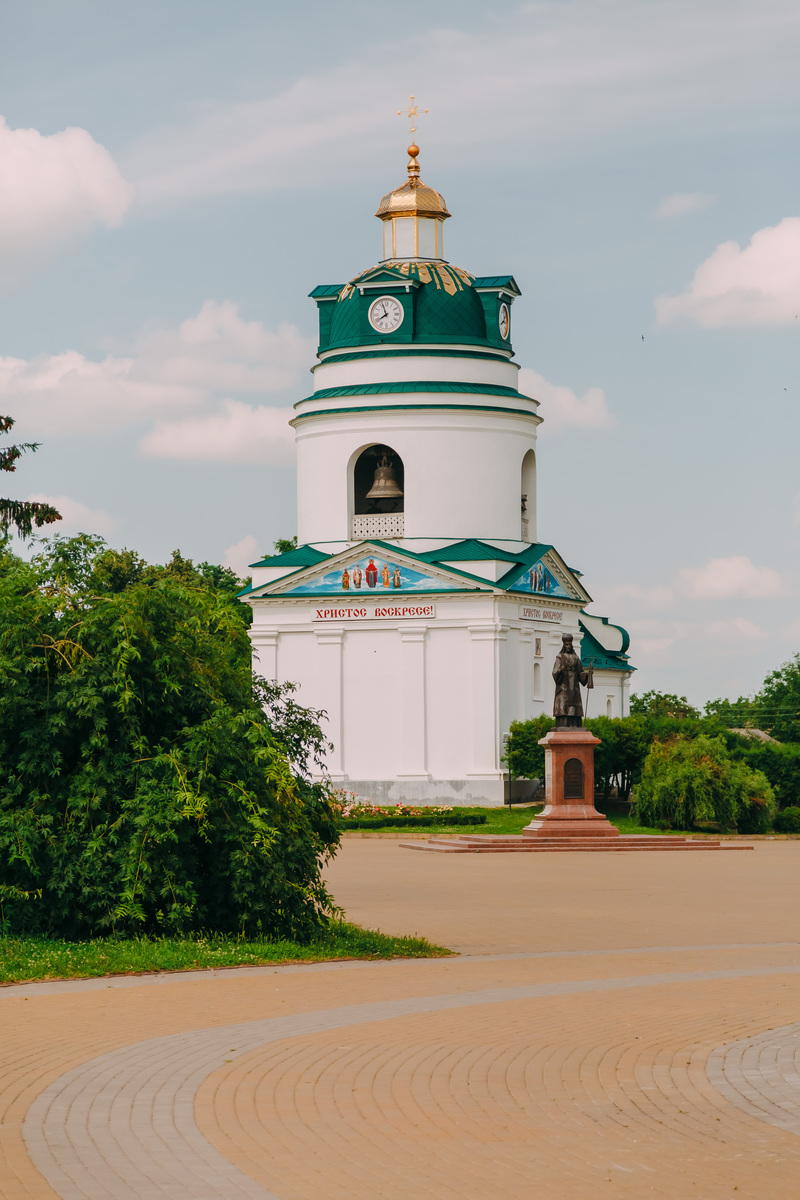 Миколаївська церква з дзвіницею